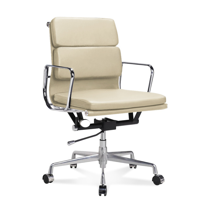 Silky Smooth Chair 17 - Halbhoher Office Stuhl mit weichem Polster